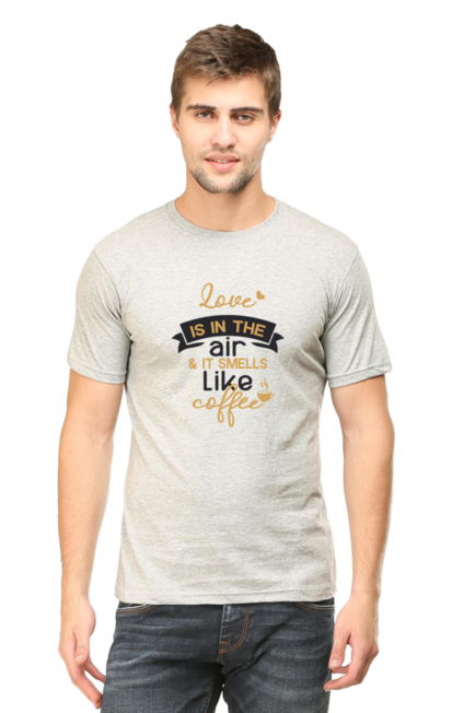 LOVE IS IN THE AIR AND IT SMELLS LIKE COFFEE - Men's T-Shirt